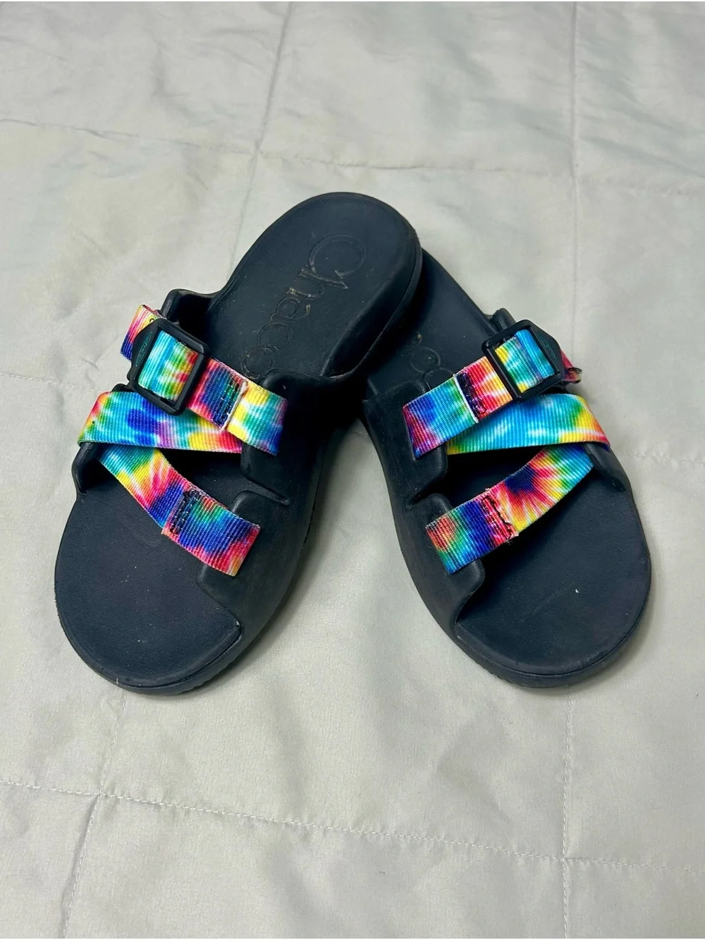 Chaco Kids Tie-Dye Rainbow Strap Sandals / Slides, Size 2, Adjustable Buckle